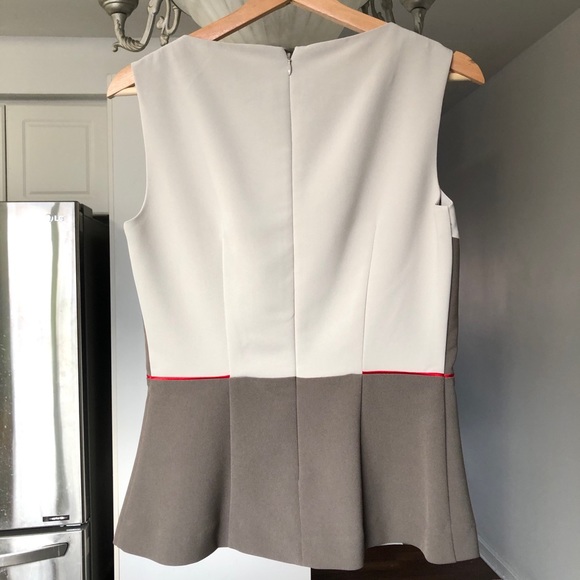 Banana Republic ‘NWOT’ women’s sleeveless peplum top, Size US 4 - Picture 2 of 14